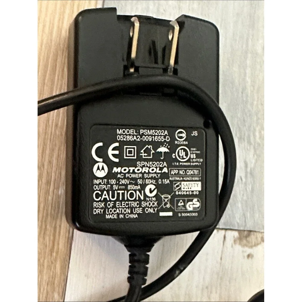 Motorola Black Micro-USB Wall Charger